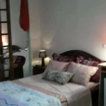 Hostel Just Simple Kalamata